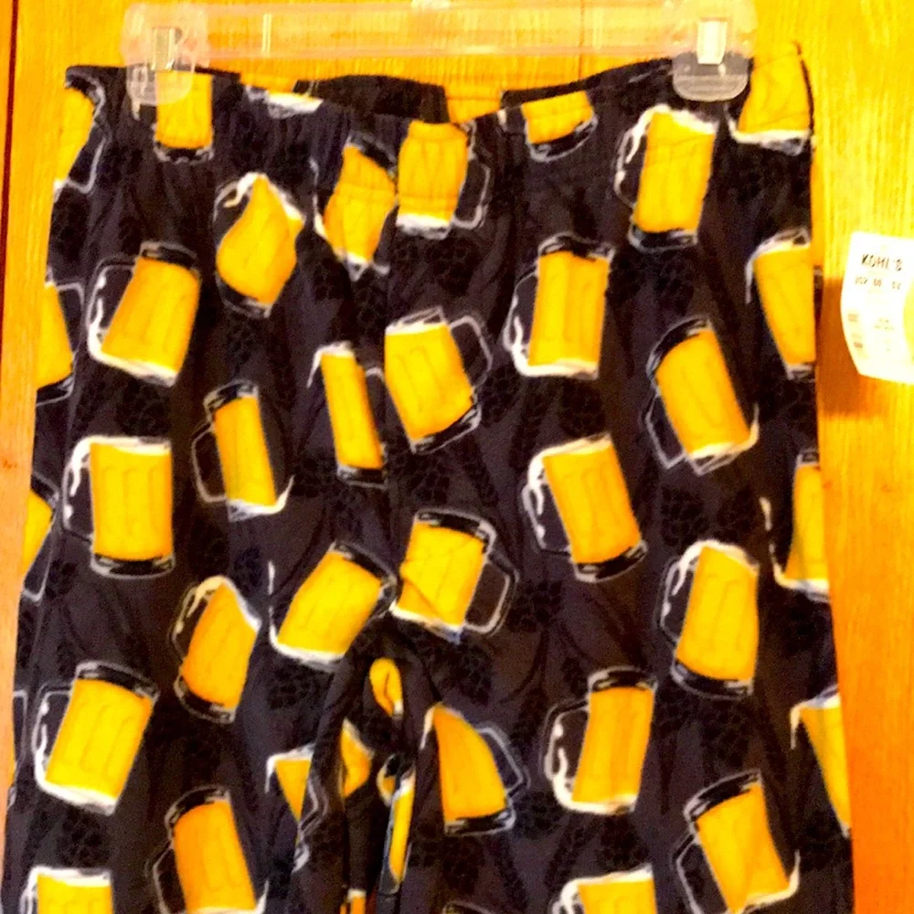 NEW Sonoma M men’s fleece beer mug yellow black print lounge pants drinks kegs